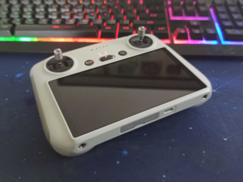 DJI RC RM 330 - DJI Remote Controller Bucuresti Sectorul 3 • OLX.ro