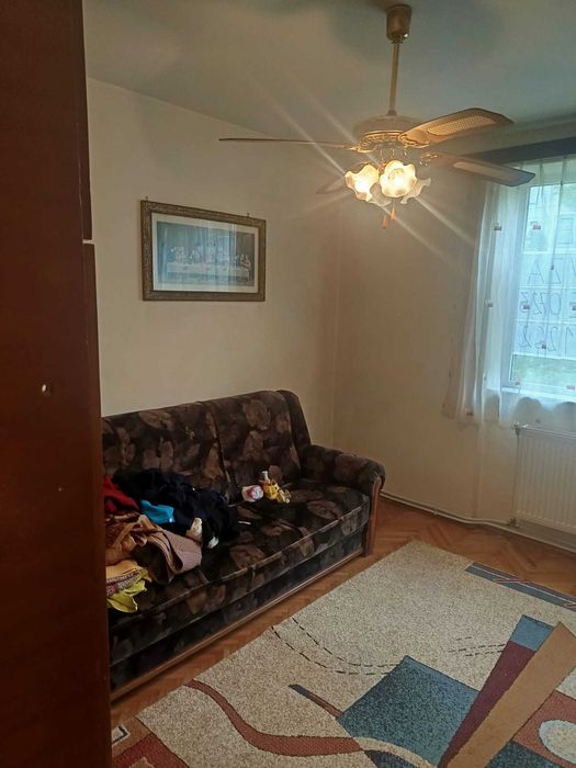 Vând apartament 3 camere - Centru, zona McDonald’s, Baia Mare