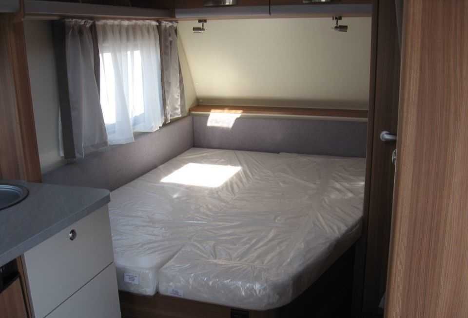 Rulota Weinsberg 450 FU,2+2 locuri, model 2025,Stoc Sibiu, Otopeni