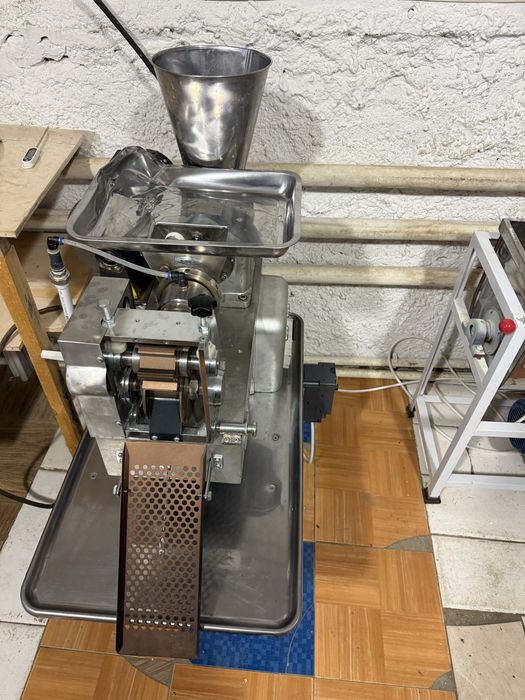 Продам пельменный аппарат