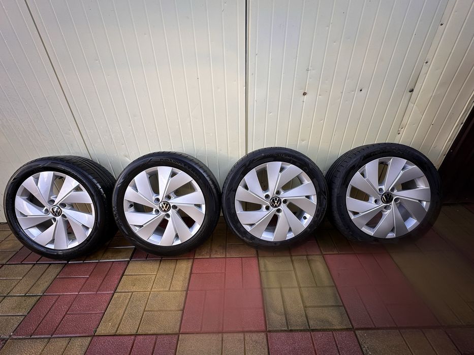 Jante OEM Volkswagen Golf 8 5x112 R17