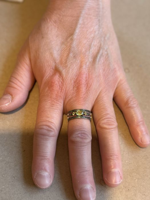 Шесть стильных серебрянных колец в разных стилях + подвески в подарок