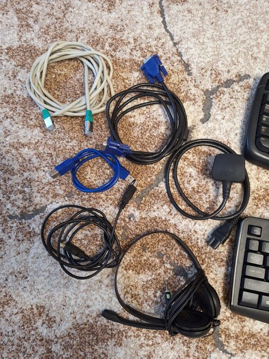 Lot Tastatura Microsoft   ,Genius , cablu alimentare,  casti