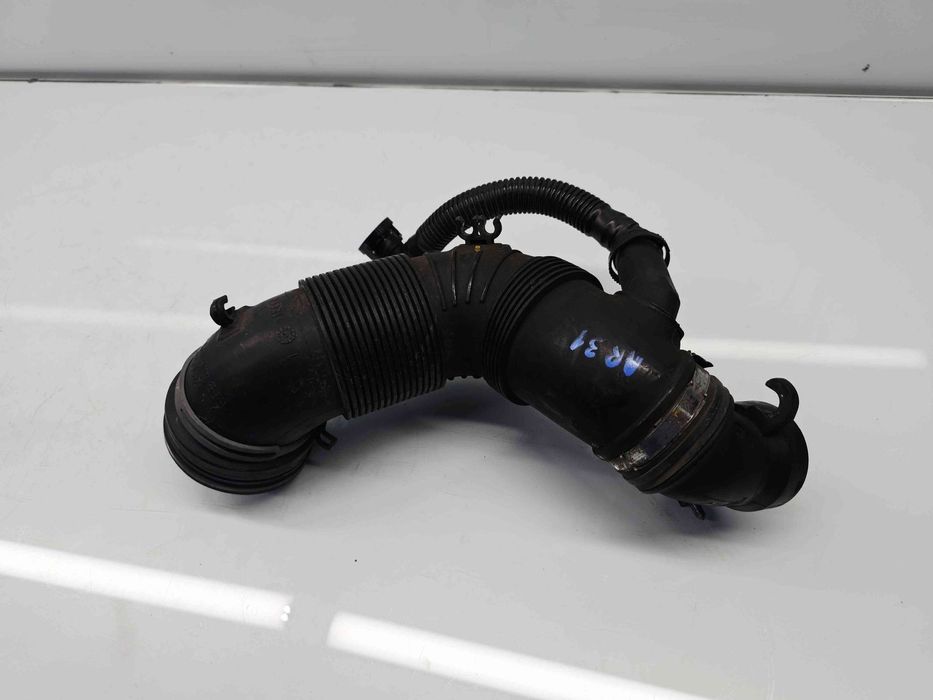 Tub admisie aer  Volkswagen Scirocco (137) [Fabr 2008-2017] 3C0129654