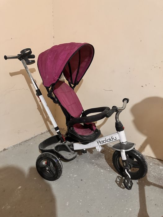 Трёхколёсный велосипед с родительской ручкой