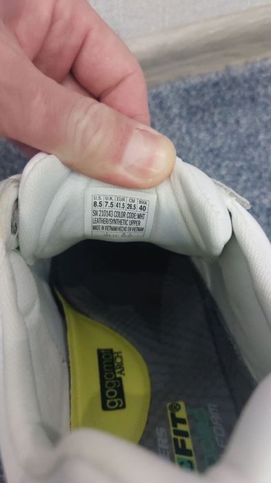 Новые кроссовки Skechers, оригинал из США, размер 41,5/42