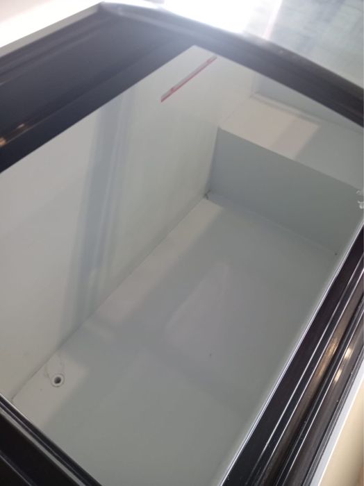 Продам новый морозильник