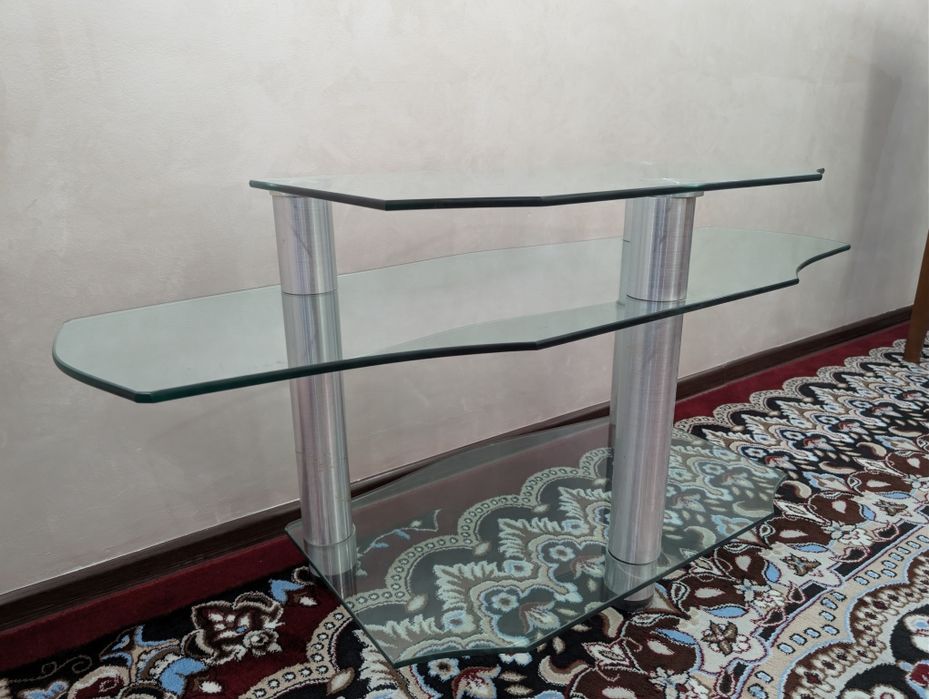 Подставка для телевизора