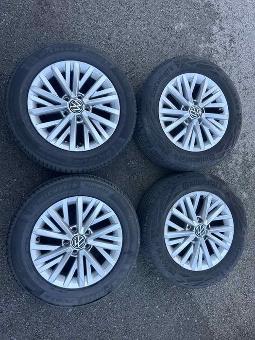 Vw T-roc Джанти със летни гуми 2GA601025AA 215/60/16