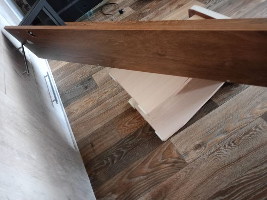 Настенная полка.