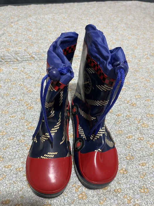 Продам резиновые сапожки