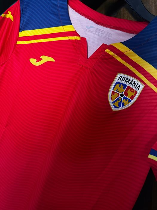 Triocu fotbal Romania rosu