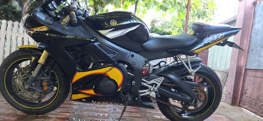 Yamaha R6 ediție Rossi