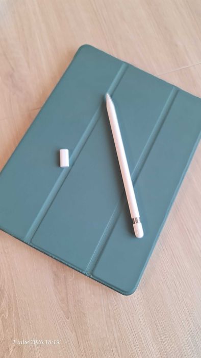 Tabletă iPad 8 (2020) wifi + cellular - 128 GB stocare