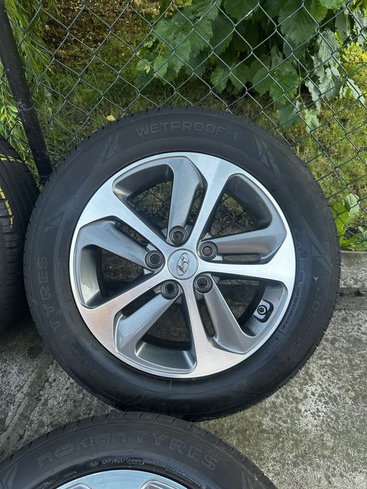 Jante Hyundai cu anvelope vara R16