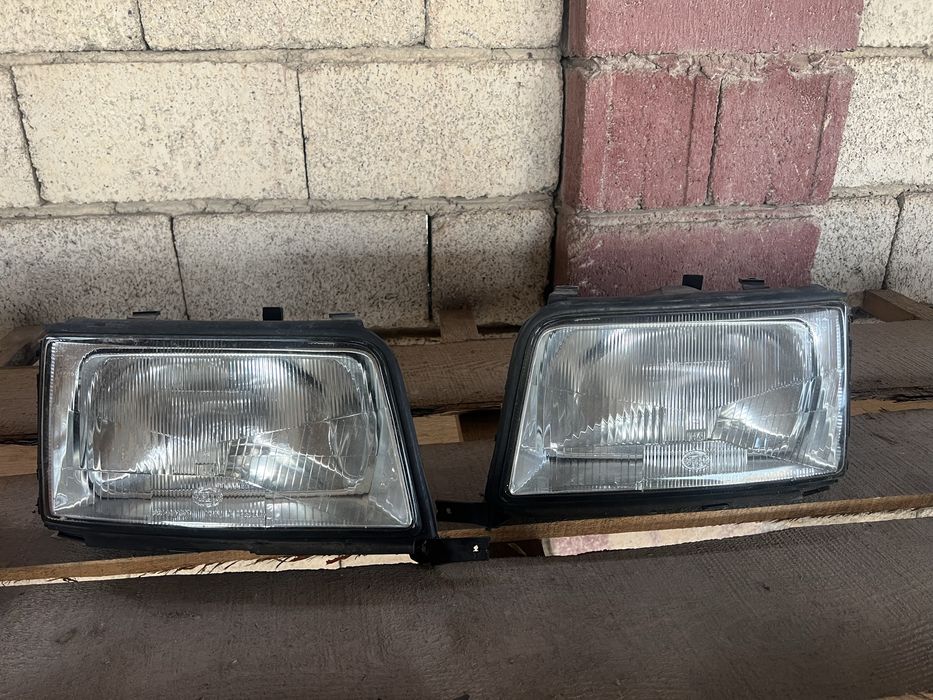 Передние Фары ауди с4 оригинал