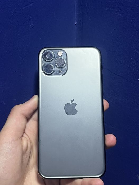Айфон 11 про продам