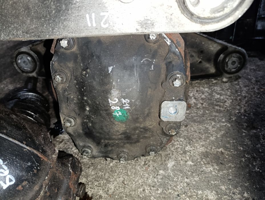 Редуктора задние на Мерседес W211