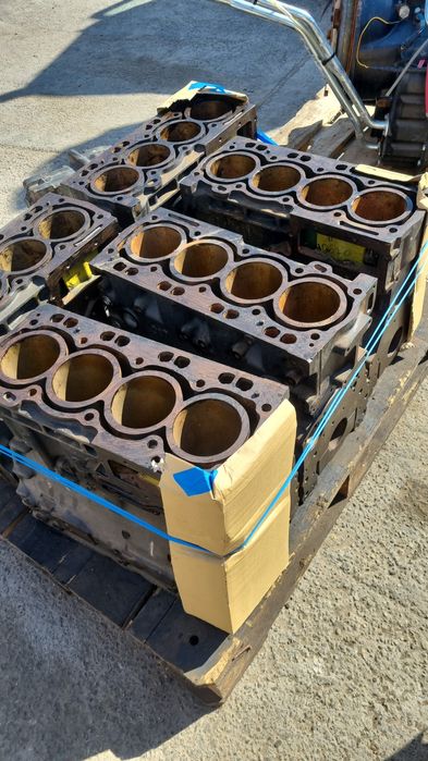 Blok motor Caterpillar Perkins