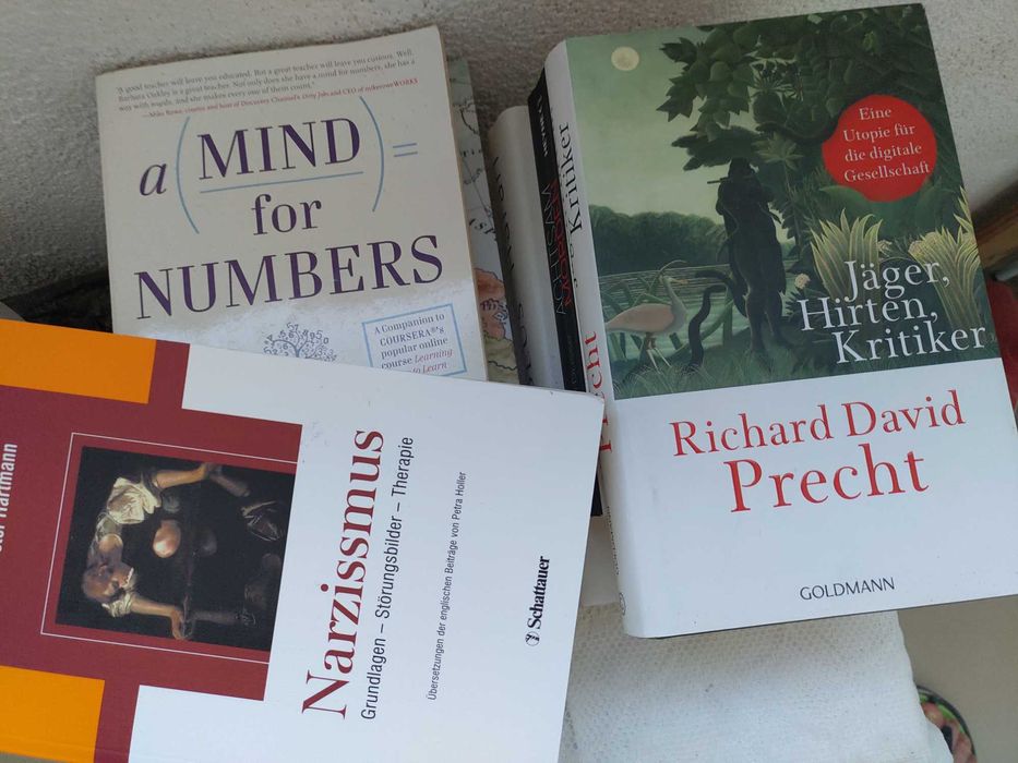 Книги на чужди автори