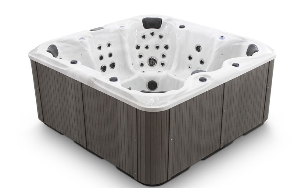 Джакузи 7 места  108 дюзи ,2 години   Гаранция