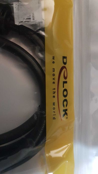 Cablul  VGA  male-male