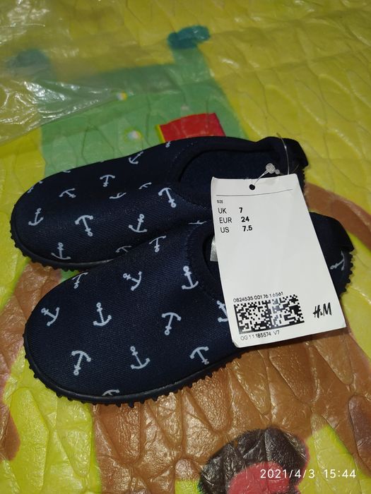 Новые акваботы из неопрена для купания H&M размер 24