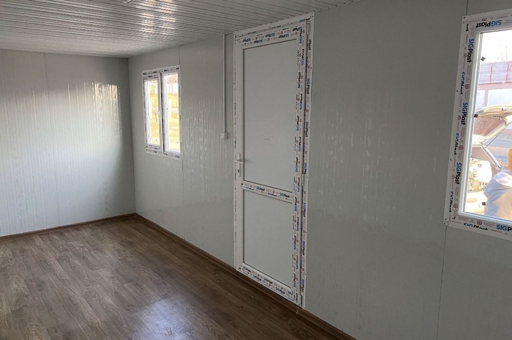 Vând containere modulare container