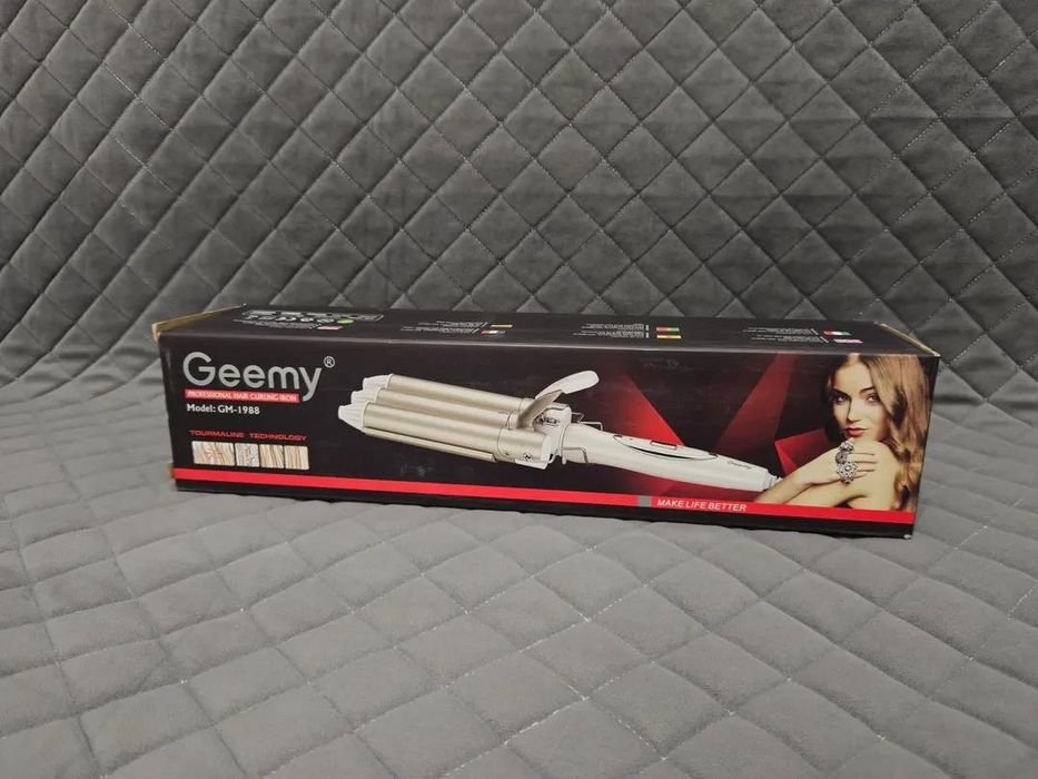 Плойка волновая Geemy GM 1988