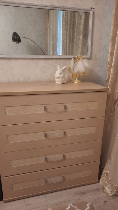 Спальный гарнитур