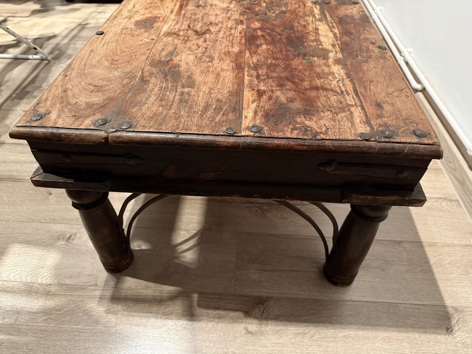 Masa Vintage Licitatie Londra Anticariat 1950