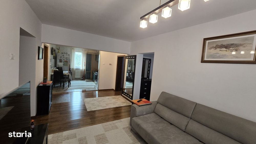 Ofer spre închiriere apartament modern