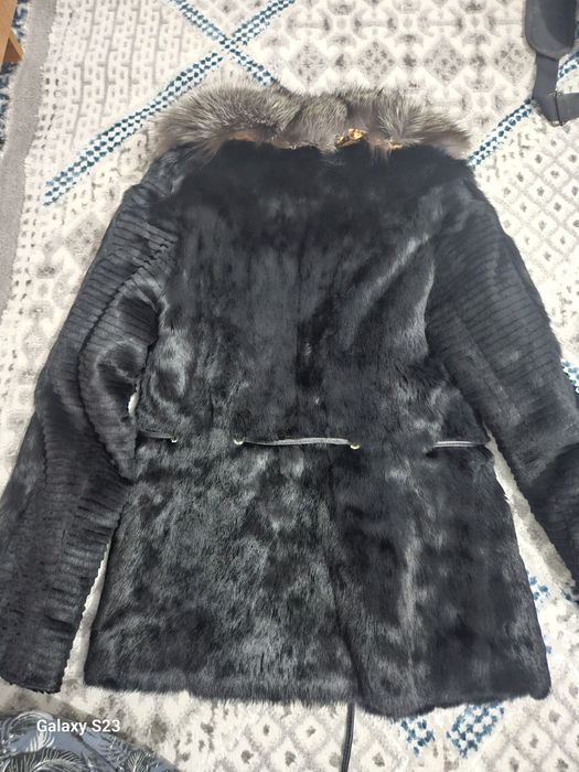 Продаётся шуба кроликовая
