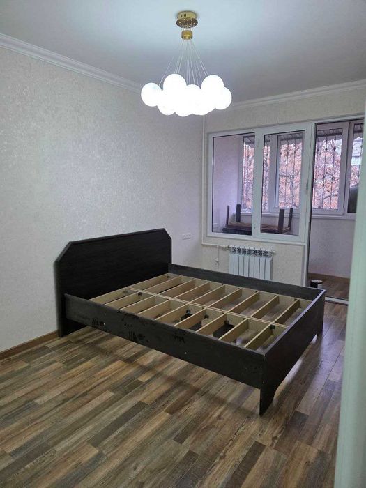 продается СВОЯ 4х комнатная квартира в р-не ц-2. новый ремонт. 4/3/4