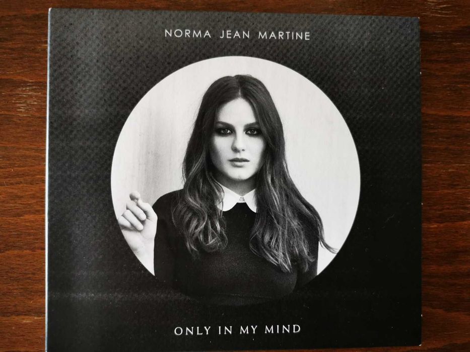 Продавам изгодно матрични CD