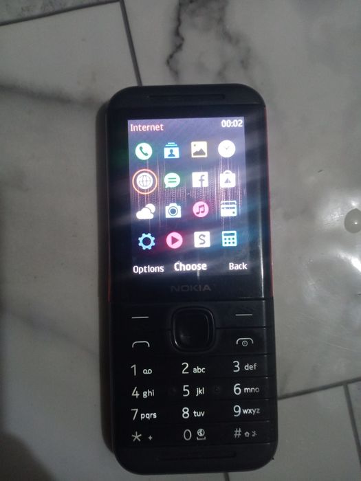 Продам двухсимчитый простой телефон Nokia  рабочи