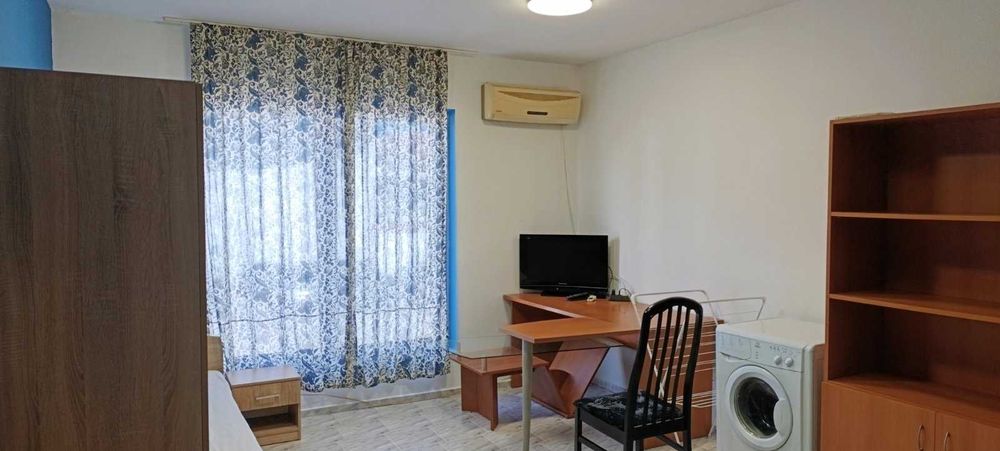 Дава се под наем Ателие в Свиленград - 22 кв.м за 248.88 € - Снимка #3