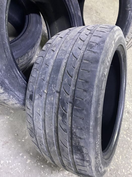 продам шины 255/45/18