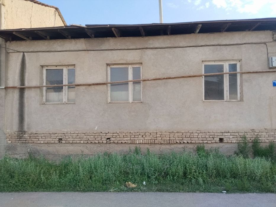 Uy sotiladi (Продается участок)