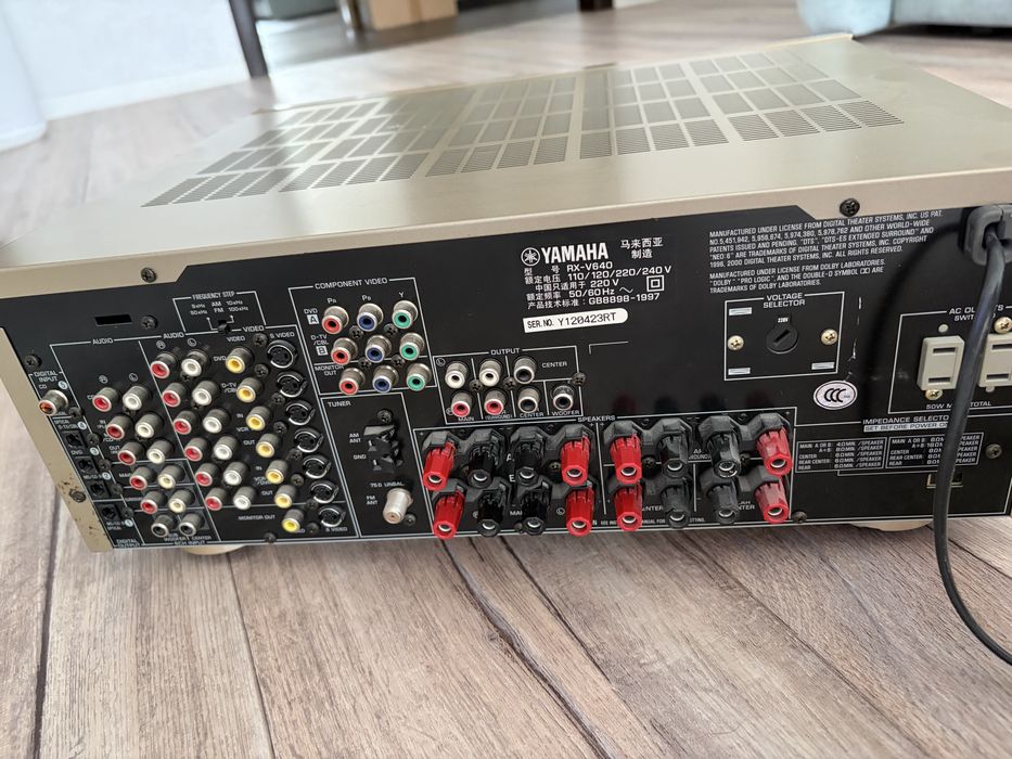 Продам ресивер YAMAHA