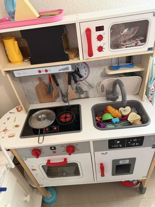 Bucatarie copii cu accesorii incluse