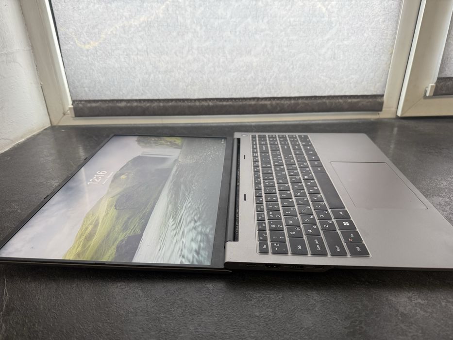 Продам ноутбук FIREBAT