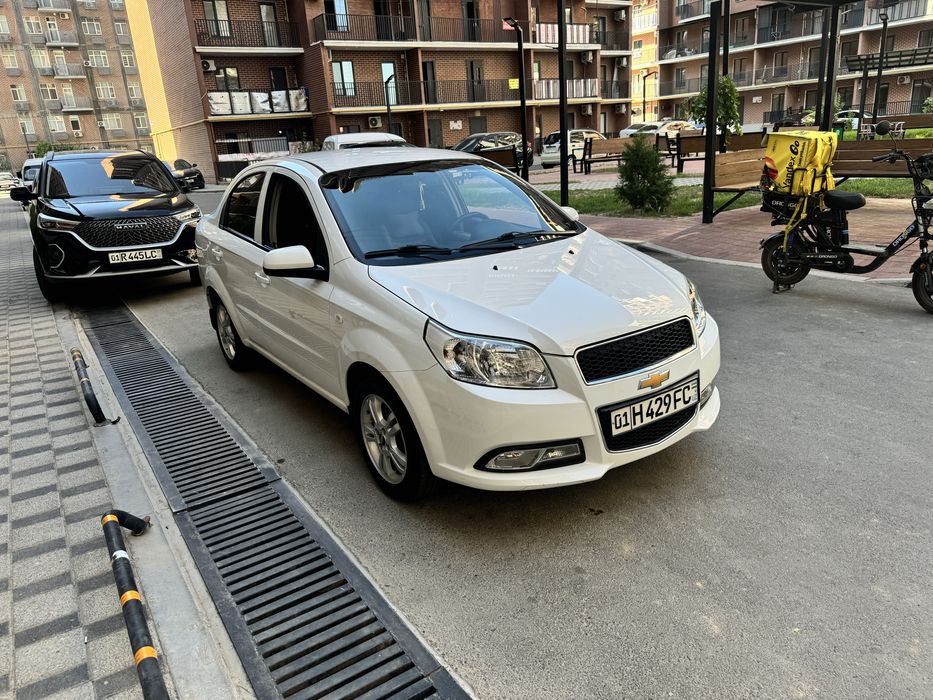 Nexia 3 sotiladi