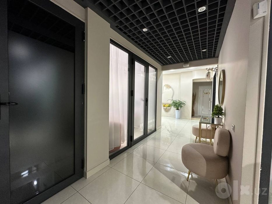 S-5  nejiloe birinchi liniya 350m2 euro remont uzoq mudatli arendator