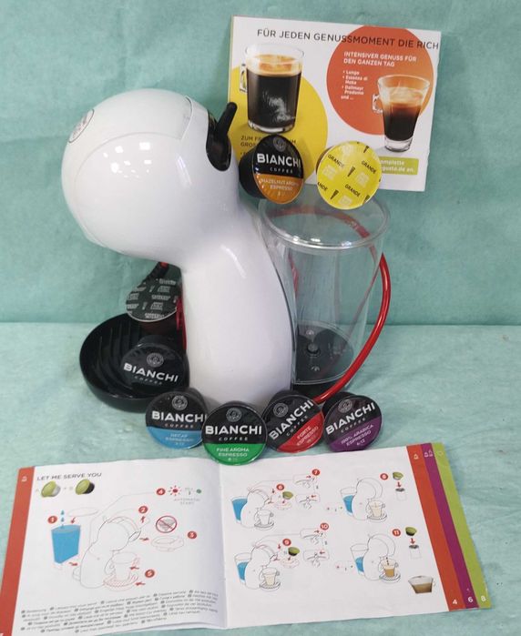 Кафемашина с гаранция 1 година NESCAFÉ® система Dolce gusto Delonghi Krups Piccolo XS.Black/White
