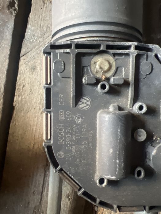 Ansamblu stergatoare fata cu motoras vw passat B6