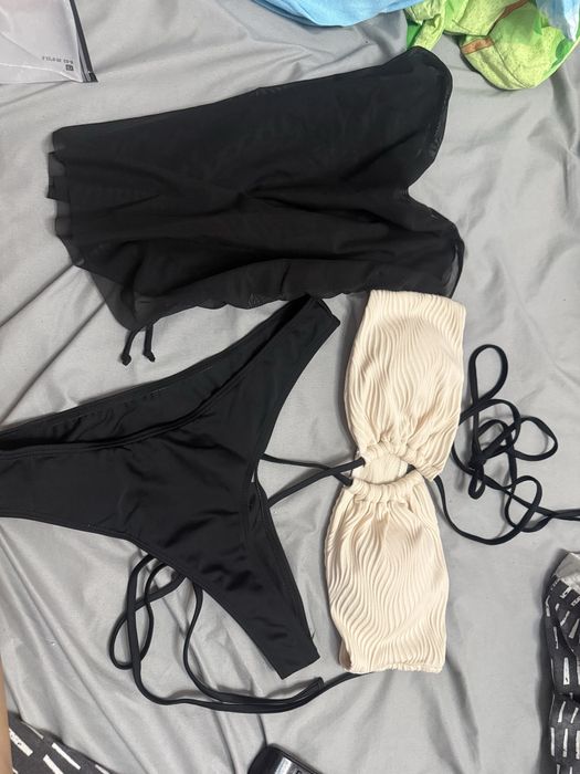 Продам купальник