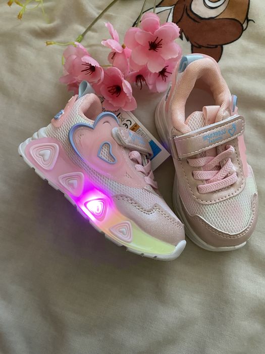 Светещи маратонки