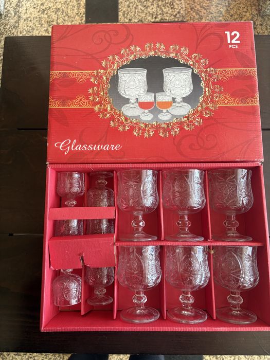 Различни видове вазичаши,фруктиера