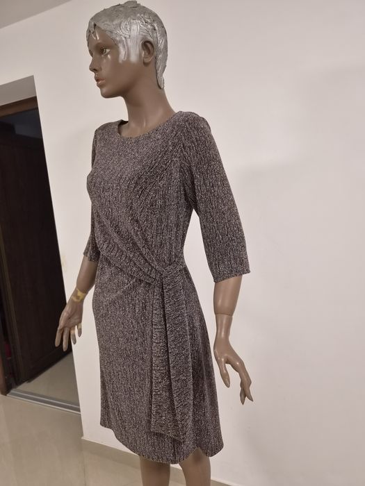 Rochie elegantă mărimea 40